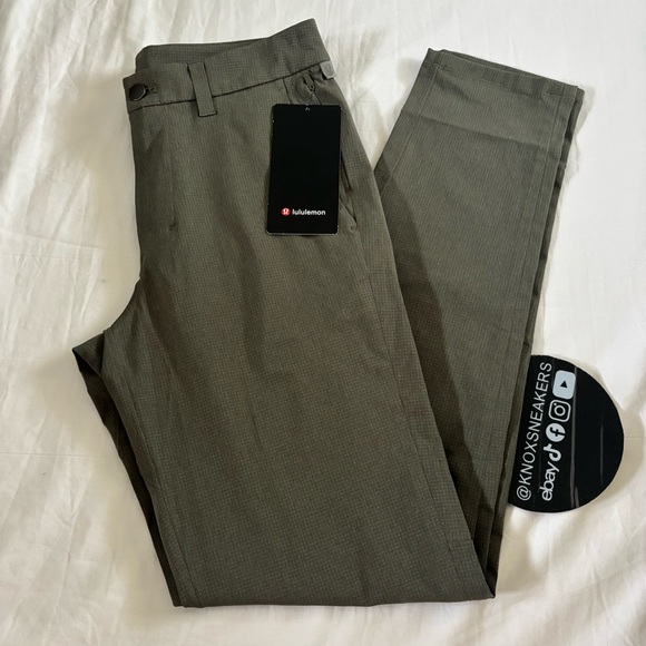 Lululemon Commission Pant Slim 32"L WovenAir MEOL Medium Olive Men's Size 28 - Picture 1 of 6
